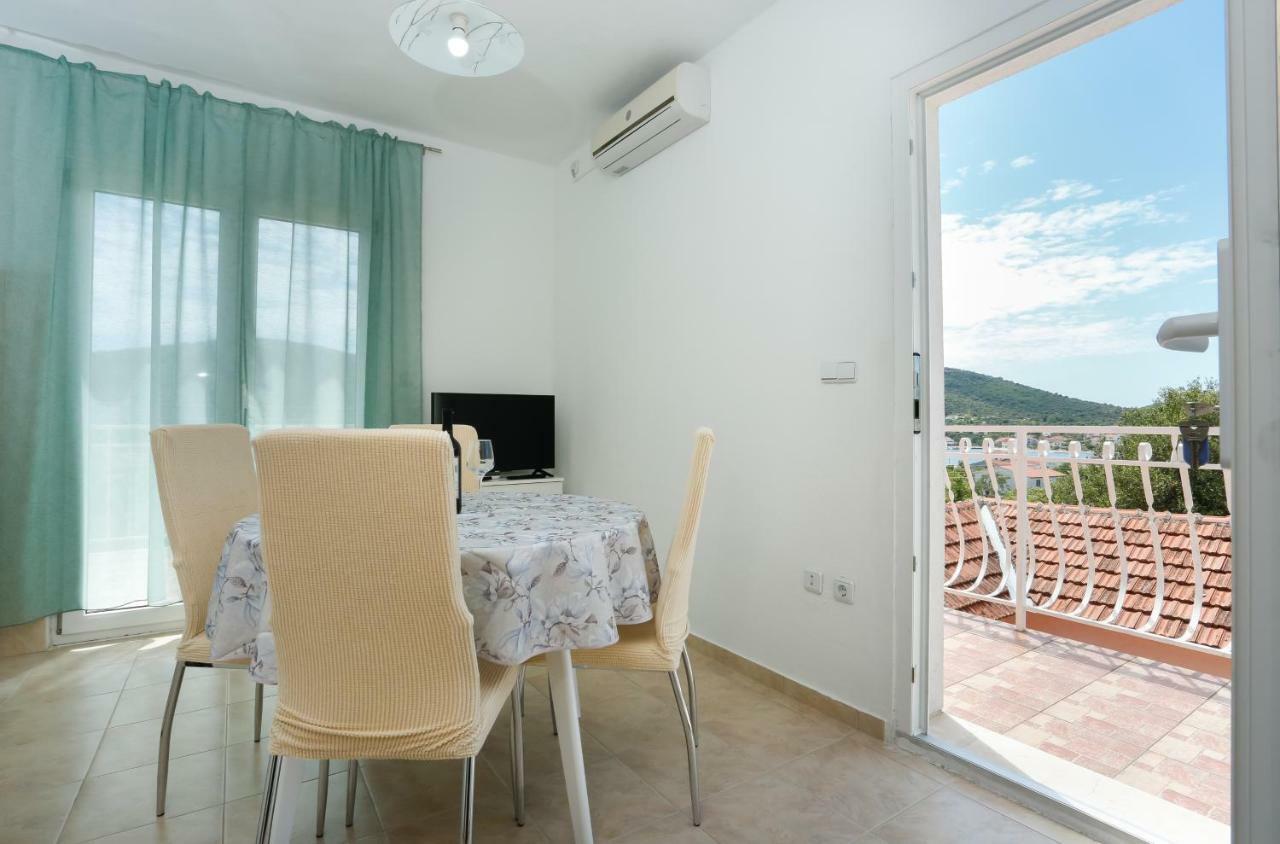 Apartman Paula 1 Apartment Vinisce Luaran gambar
